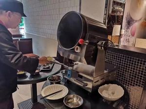 Máquina Comercial Económica para Saltear Alimentos, Máquina Inteligente para Freír Arroz en Tambor, <span class=keywords><strong>Robot</strong></span> para Saltear a Gas para Cantinas, Catering y Comida para Llevar - Product Image 5