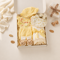 KAIYUE Nouveau Coffret Cadeau Bébé Personnalisé pour Nouveau-né, comprenant Barboteuse à Œillets, Bonnet, Bavoir Floral, Couverture d'emmaillotage et Chaussons Multicolores