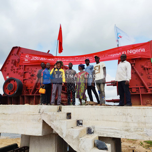 Trituradora de molino de martillo de impacto de basalto y granito caliza de alto rendimiento Equipo de trituración de piedra - Product Image 5