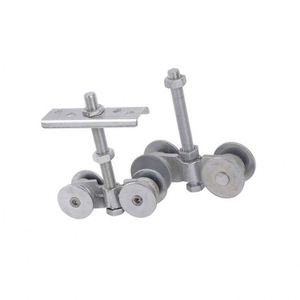 Kit de <span class=keywords><strong>porte</strong></span> de grange à <span class=keywords><strong>double</strong></span> <span class=keywords><strong>porte</strong></span> <span class=keywords><strong>coulissante</strong></span> JINWEI Gardens 13FT avec <span class=keywords><strong>rail</strong></span> de guidage suspendu, <span class=keywords><strong>rail</strong></span> coulissant à épissure, roue ronde moderne, <span class=keywords><strong>porte</strong></span> de grange à faible bruit - Product Image 3
