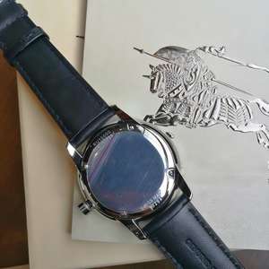 Montre à quartz pour homme, décontractée, élégante, sportive, bracelet en cuir, analogique, affichage du calendrier, étanche - Product Image 4