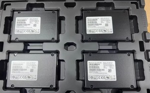 Horng Shing โซลิดสเตทไดรฟ์ใช้ MZWMO30THCLF-00AG5 PM1743 U.2 30.72T SATA 6Gbps SSD - Product Image 4