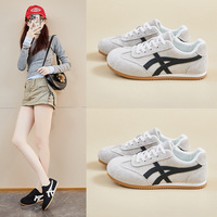 Nouvelles chaussures blanches à lacets pour femme, style coréen, pour l'entraînement moral, la course, le sport, les loisirs, la ville et la photographie