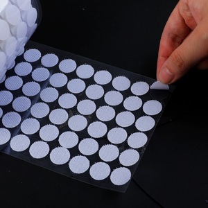 Chất lượng cao <span class=keywords><strong>2</strong></span> triệu cặp 16mm trắng thân thiện với môi dính móc và vòng lặp velcroes nhà máy bán buôn móc vòng lặp tiền xu/Chấm - Product Image 2