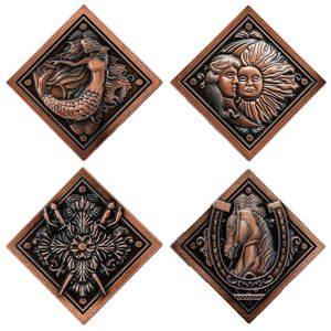 Nuevo diseño Juego Residents Evils <span class=keywords><strong>8</strong></span> Caballo Sirena Llavero Adornos Juego Recuerdos Monedas - Product Image 1