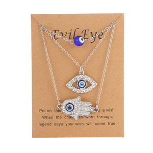 Collar vintage para mujer con colgante de ojo de diablo, bola de cristal, cadena de aleación, ojos azules y diamantes incrustados. - Product Image 1