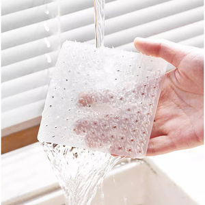 Brosse de nettoyage pour fruits et légumes, gant de lavage en silicone multifonction pour carottes, pommes de terre et fruits - Product Image 3