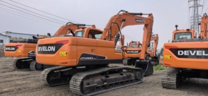 Excavatrice sur chenilles hydraulique DX220LCA-2N de 22 tonnes à performance stable, vente chaude, approvisionnement direct usine, faible coût, pour travaux de construction lourds - Product Image 5