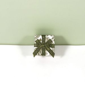 Boîte à bijoux en carton de 5*5*<span class=keywords><strong>3</strong></span>.5cm en gros, avec couvercle et base, pour bracelets, boucles d'oreilles, bagues, avec nœud en ruban, en stock - Product Image 4