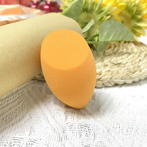 Rt Cùng Trang Điểm Nhà Cung Cấp Trung Quốc Chất Lượng Cao Hình Bầu Dục Tạo nên Miếng Bọt Biển Mỹ Phẩm Miếng Bọt Biển Trang Điểm Công Cụ Với Một Vvát Cắt - Product Image 5