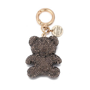 2025 nouveau à la mode nouveau sac pendentif clé de voiture en argile céramique avec diamant ensemble petit ours plein diamant porte-clés prêt à expédier - Product Image 5