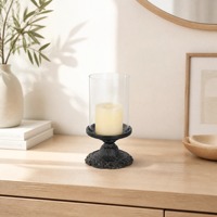 Bougeoir vintage sculpté en métal orné avec manchon en verre transparent