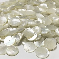 Perles rondes en nacre blanche naturelle avec 2 trous pour la fabrication de bijoux et les loisirs créatifs