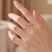 HUYUE Porte-clés pour femme, best-seller transfrontalier, polyvalent, tendance, haut de gamme, en cuivre plaqué or, micro-incrusté de zircon, réglable