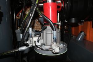 <span class=keywords><strong>CE</strong></span> 인증서로 드릴링 및 채굴용 휴대용 디젤 스크류 공기 압축기 - Product Image 2