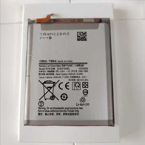 Batteria sostitutiva batteria Smartphone per <span class=keywords><strong>Samsung</strong></span> Galaxy A70 batteria originale EB-BA705ABU - Product Image 3