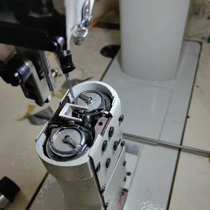 Machine à coudre industrielle à double aiguille pour chaussures, haute qualité, vente chaude - Product Image 4
