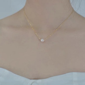 Collar de Clavícula Chapado en Plata 925 con Oro de 18K para Mujer, Collar con Colgante Simple y Perla Natural de Agua Dulce - Product Image 1