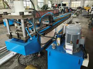 0.8-2 मिमी मोटाई गैल्वेनाइज्ड स्टील सीढ़ी केबल ट्रे सर्वो पंचिंग मशीन रोल बनाने मशीन रोल बनाने मशीन - Product Image 3