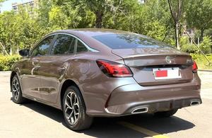 Auto Usata <span class=keywords><strong>MG</strong></span> <span class=keywords><strong>2021</strong></span> MG5 1.5 180DVVT Edizione Youth Luxury Manuale LHD Pronta per l'Esportazione all'Ingrosso - Product Image 4