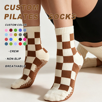 Chaussettes de yoga et de pilates personnalisées de qualité supérieure, motif damier, antidérapantes, douces, respirantes, pour la maison, le studio, la remise en forme et l'entraînement