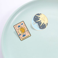 Pin Enamel Sun Moon Tarot Dua Model Bros Awan Bintang Langit Untuk Dekorasi Tas Ransel