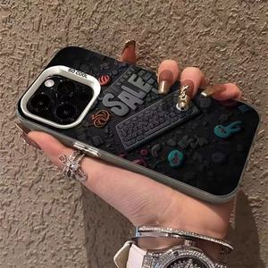 Coque de téléphone compatible Graffiti Keyboard pour 16/17 Pro Max, style japonais/coréen, anti-traces de doigts, électroplaquée, laser - Product Image 3