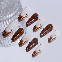 Faux ongles artificiels faits à la main en acrylique ambré Stiletto de couverture complète personnalisés faux ongles de haute qualité vente en gros