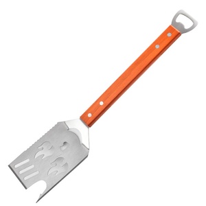 Juego de 5 utensilios de barbacoa de acero inoxidable con mango de madera: espadas para carne, tenedores y espátulas para asar. - Product Image 2