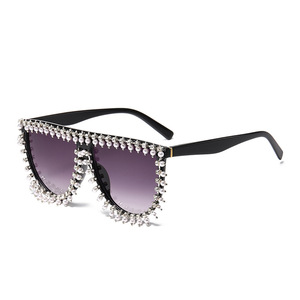Jamie 5693B Sunglasses Black Frame Rhinestone Decor UV400 Women's Fashion Sunshades - Product Image 1