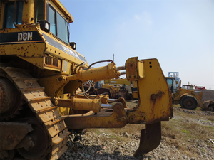 Bulldozer sobre orugas Caterpillar D8N usado de alta calidad CAT Dozers baratos usados D8N en Shanghai con alta calidad - Product Image 3
