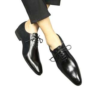 Zapatos de cuero negro de alta gama para hombre, personalizables para uso casual y con función de aumento de altura. Zapatos de vestir y Oxfords. - Product Image 6