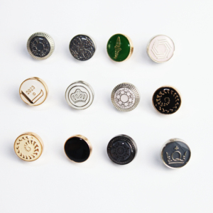 Bottoni in Metallo da 17mm e 20mm per Abbigliamento con Logo Personalizzato per Indumenti e Scopi Decorativi - Product Image 2