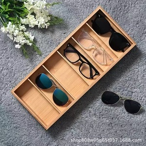 Caja de almacenamiento de gafas de madera, organizador rectangular de madera natural con múltiples compartimentos para oficina, para gafas de sol, correa de reloj - Product Image 1