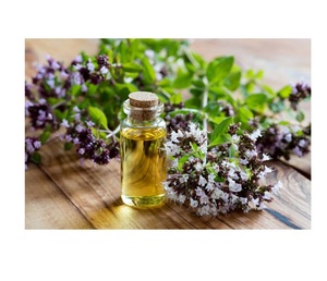 Aceite Esencial de Orégano para el Crecimiento del Cabello, Cuidado de la Piel y Masajes Corporales para Terapia de Spa, Relajación, Fortalecimiento del Cabello y Cuidado Diario - Product Image 1