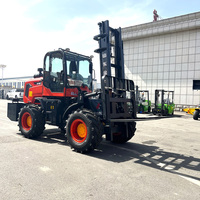 4x4 ruote motrici 3ton 3.5 Ton 4ton 7ton fuoristrada carrello elevatore a combustione interna carrello elevatore per terreni accidentati
