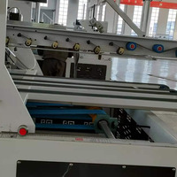 Machine automatique de collage de cartons, équipement de pliage de boîtes en carton robuste pour la production d'emballages en carton ondulé