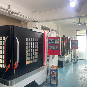 Torno CNC de Precisión para Maestros Artesanos, 12 Estaciones de Herramientas, Alta Precisión, Mecanizado de Trabajo Mediano, Piezas de Acero Inoxidable - Product Image 1
