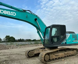 Excavatrice sur chenilles Kobelco SK260LC d'occasion, 26 tonnes, marque japonaise d'origine, système hydraulique fiable, qualité garantie pour le commerce international - Product Image 3