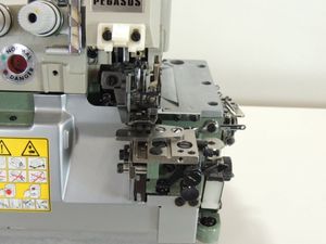 Macchina da Cucire Industriale Overlock E32L per Mano Sinistra, Azionamento Elettrico, Cucitura <span class=keywords><strong>Professionale</strong></span>, Fornitura Diretta dalla Fabbrica - Product Image 4