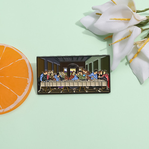 Broche Elegante y Creativo de Metal con Diseño de La Última Cena para Hombre y Mujer - Product Image 2