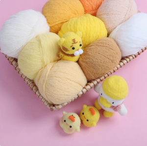 2025 meilleures offres sur 100% Nylon moelleux laine teint à la main tricot Pom Pom laine à motifs de haute qualité - Product Image 6