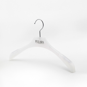 Appendiabiti Trasparente in PP a Singolo Livello con Logo, Durevole, Leggero, di Alta Qualità, per Uso in Soggiorno, Organizzatore per Armadio - Product Image 4