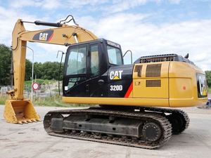 Excavadora Usada 320D Más Vendida en Todo el Mundo con Motor de 109kw y 1 Año de Garantía para Uso en Todo Tipo de Terreno - Product Image 2