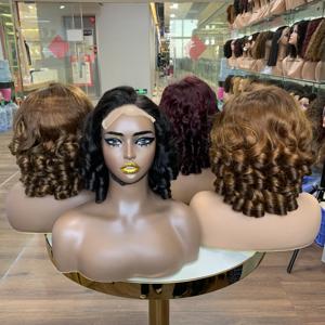 Perruques en cheveux humains pour femmes, perruques à boucles ressort super double drawn, perruque à fermeture 5x5 de 14 pouces couleur naturelle - Product Image 5