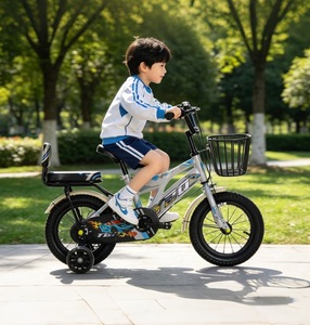 Vélo pour enfant avec roues auxiliaires, panier arrière, cadre en acier, motif racing cool, vélo à pédales pour bébé - Product Image 2