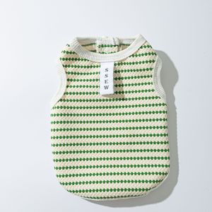 Manteau pour chien en peluche classique de style printemps-été, simple, à pois, en jacquard - Product Image 2