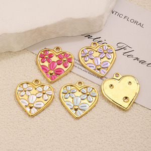Pendentif Cœur Fleur Goutte d'Huile en Acier Inoxydable Style Doux Fille pour Fabrication de Bijoux DIY Bracelet Collier Boucles d'Oreilles Accessoires - Product Image 3