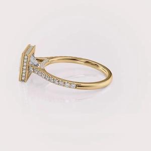 แหวนหมั้นเพชรทรงปรินเซสคัทสั่งทำพิเศษ ฝังเพชรแล็บโกรว์ ตัวเรือนทองคำ 18K สีเหลือง/สีโรส/สีขาว ชุบโรเดียม ได้รับการรับรองจาก IGI - Product Image 2