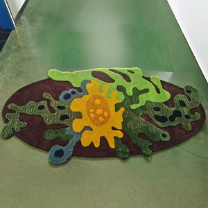 Alfombra de Cachemira hecha a mano antideslizante con forma de lazo a cuadros para uso doméstico para mesa de té de sala de estar - Product Image 4